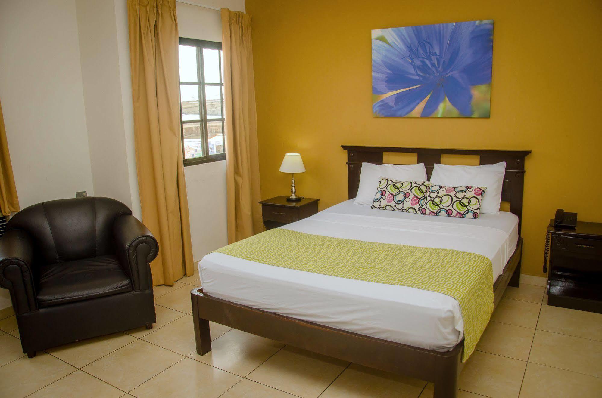 Hotel Residencial Cervantes San José de San José de David Eksteriør bilde