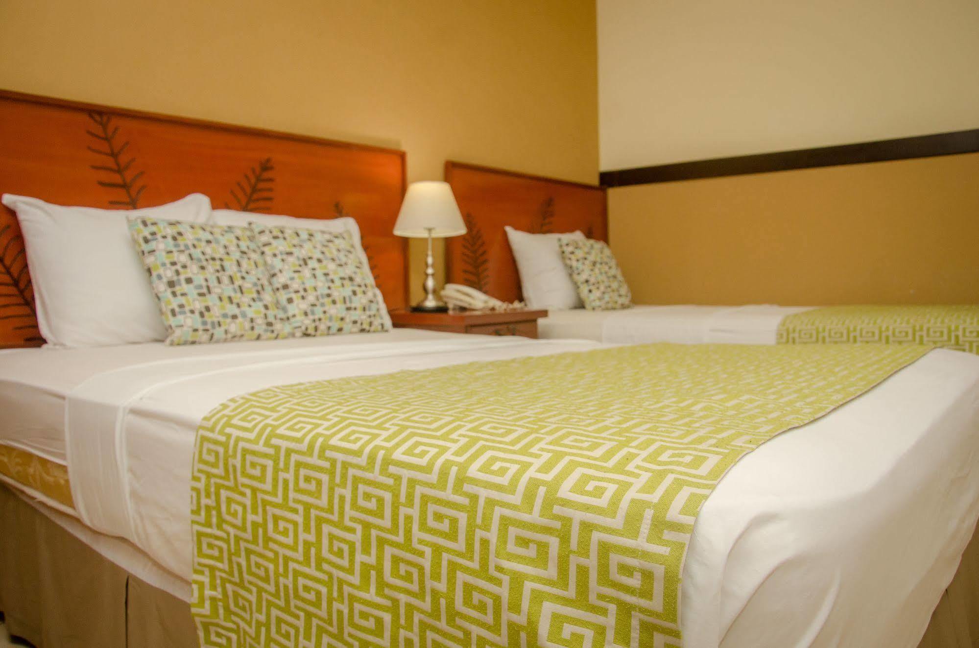 Hotel Residencial Cervantes San José de San José de David Eksteriør bilde