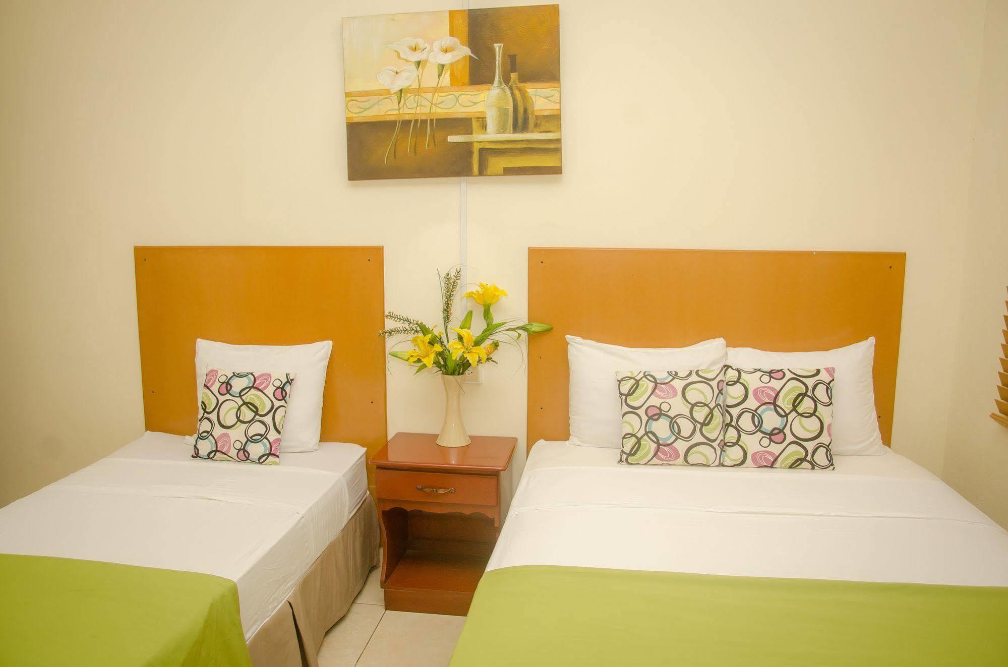 Hotel Residencial Cervantes San José de San José de David Eksteriør bilde